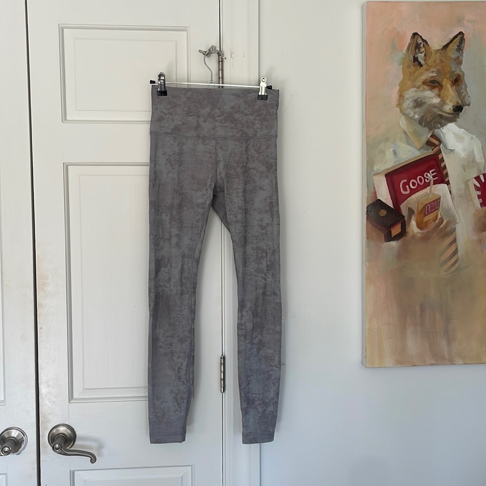 Lululemon Wunder Train Tie Dye Gray Leggings Perfect 6  25” ⭐️ 🥰